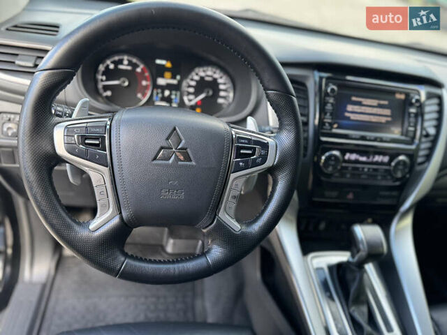 Черный Мицубиси Паджеро Спорт, объемом двигателя 2.44 л и пробегом 235 тыс. км за 22900 $, фото 15 на Automoto.ua