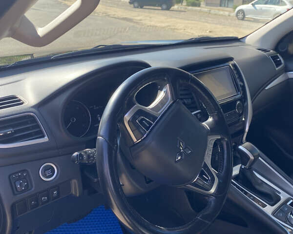 Черный Мицубиси Паджеро Спорт, объемом двигателя 2.44 л и пробегом 144 тыс. км за 28000 $, фото 7 на Automoto.ua