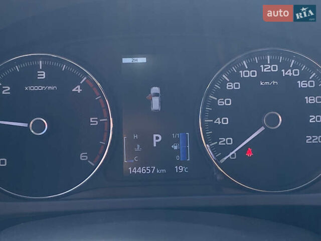 Черный Мицубиси Паджеро Спорт, объемом двигателя 2.44 л и пробегом 144 тыс. км за 28000 $, фото 6 на Automoto.ua