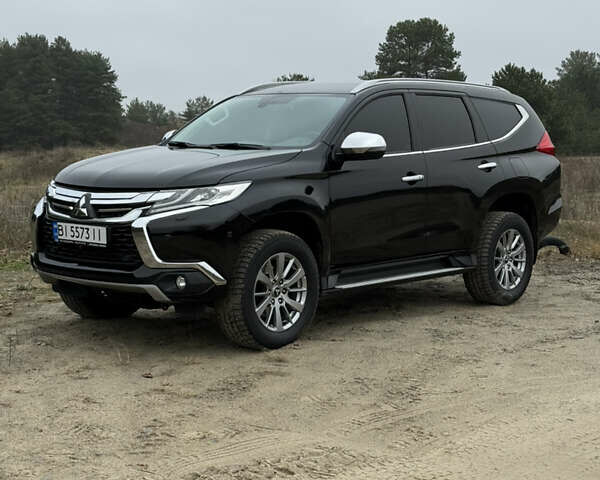 Чорний Міцубісі Паджеро Спорт, об'ємом двигуна 2.44 л та пробігом 96 тис. км за 28799 $, фото 23 на Automoto.ua