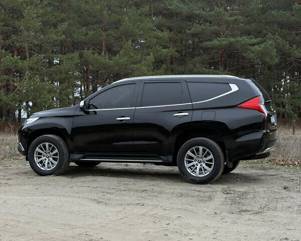 Чорний Міцубісі Паджеро Спорт, об'ємом двигуна 2.44 л та пробігом 96 тис. км за 28799 $, фото 15 на Automoto.ua