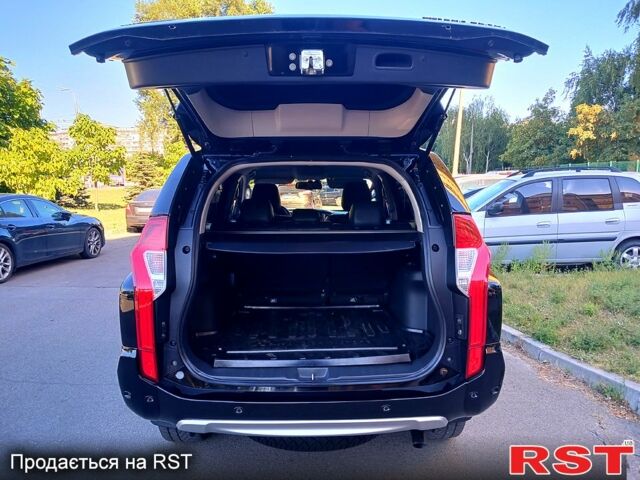 Черный Мицубиси Паджеро Спорт, объемом двигателя 2.4 л и пробегом 143 тыс. км за 27700 $, фото 5 на Automoto.ua