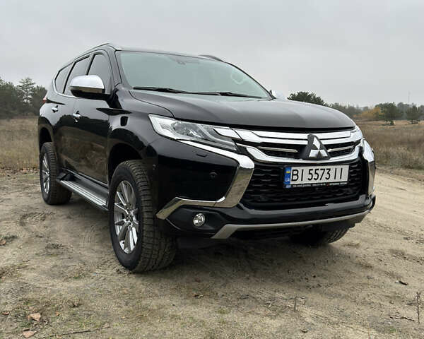 Чорний Міцубісі Паджеро Спорт, об'ємом двигуна 2.44 л та пробігом 96 тис. км за 28799 $, фото 9 на Automoto.ua