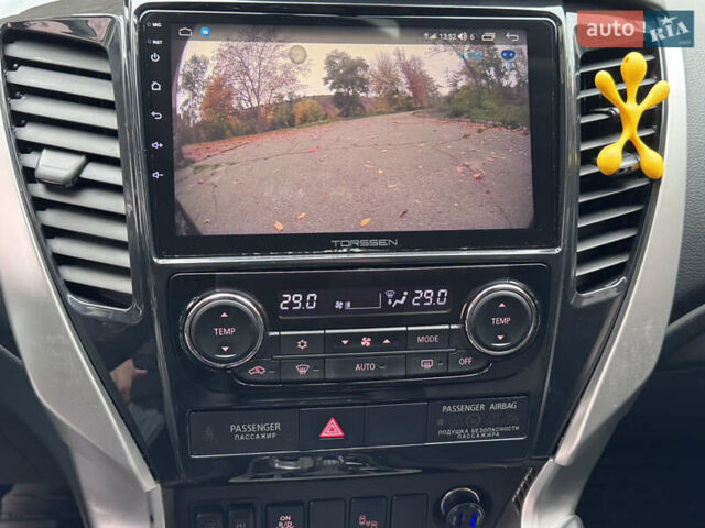 Мицубиси Паджеро Спорт 2019 в Полтаве на Automoto.ua Черный Мицубиси Паджеро Спорт, объемом двигателя 2.4 л и пробегом 93 тыс. км за 27299 $, фото 18 на Automoto.ua