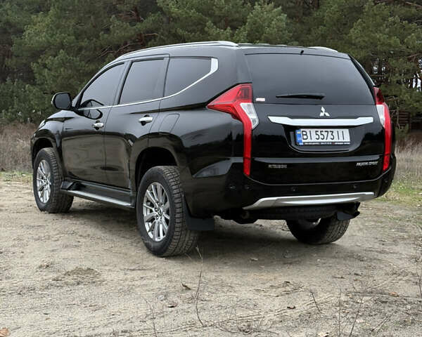 Чорний Міцубісі Паджеро Спорт, об'ємом двигуна 2.44 л та пробігом 96 тис. км за 28799 $, фото 13 на Automoto.ua