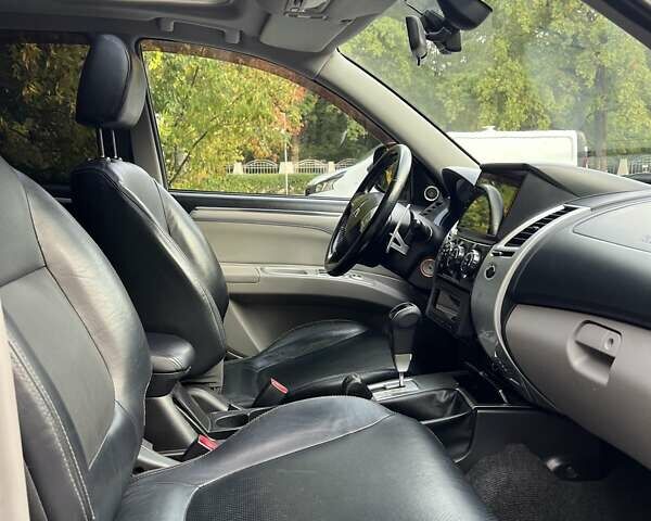 Міцубісі Паджеро Спорт 2011 у Полтаві на Automoto.ua Коричневий Міцубісі Паджеро Спорт, об'ємом двигуна 3 л та пробігом 290 тис. км за 15200 $, фото 13 на Automoto.ua