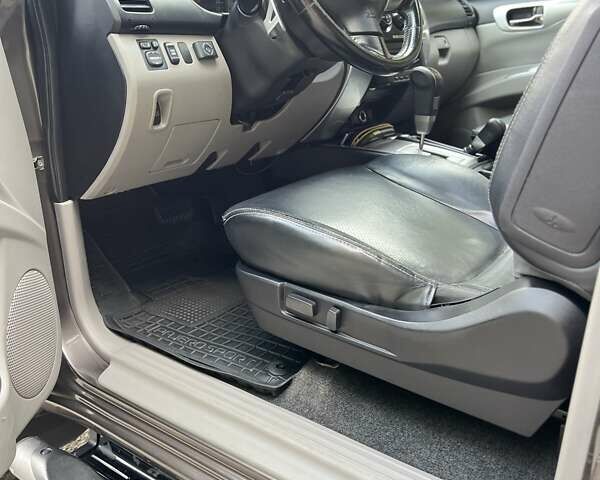 Міцубісі Паджеро Спорт 2011 у Полтаві на Automoto.ua Коричневий Міцубісі Паджеро Спорт, об'ємом двигуна 3 л та пробігом 290 тис. км за 15200 $, фото 7 на Automoto.ua