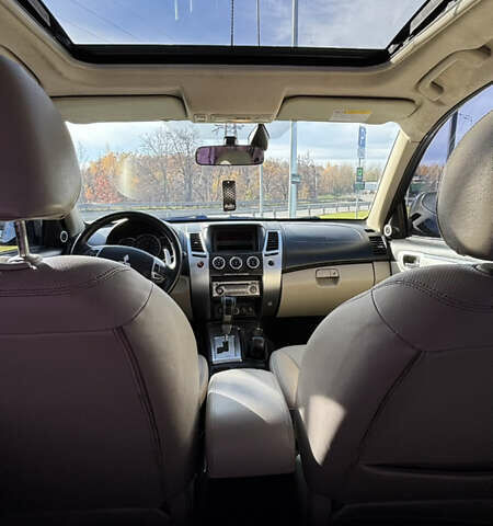 Коричневый Мицубиси Паджеро Спорт, объемом двигателя 2.48 л и пробегом 241 тыс. км за 14000 $, фото 12 на Automoto.ua