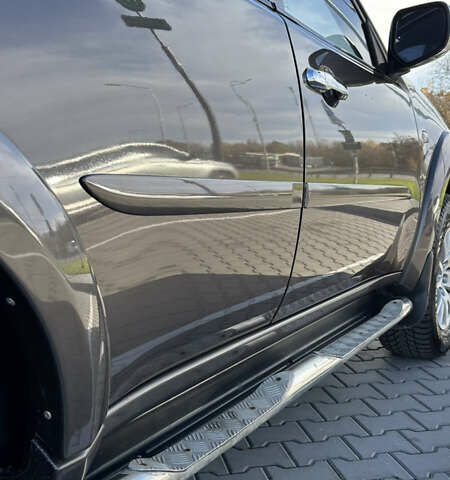 Коричневый Мицубиси Паджеро Спорт, объемом двигателя 2.48 л и пробегом 241 тыс. км за 14000 $, фото 8 на Automoto.ua