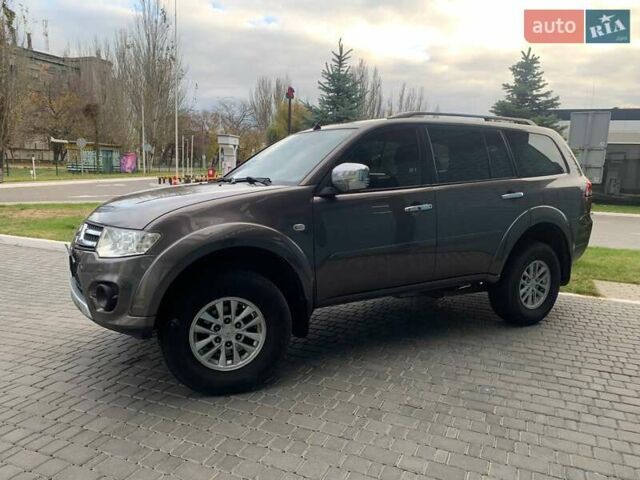 Коричневый Мицубиси Паджеро Спорт, объемом двигателя 2.5 л и пробегом 364 тыс. км за 11700 $, фото 2 на Automoto.ua