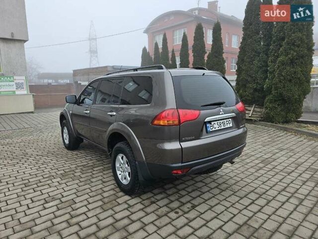 Коричневый Мицубиси Паджеро Спорт, объемом двигателя 2.48 л и пробегом 395 тыс. км за 14200 $, фото 5 на Automoto.ua