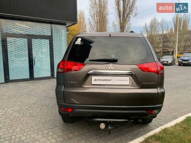 Коричневый Мицубиси Паджеро Спорт, объемом двигателя 2.5 л и пробегом 364 тыс. км за 11700 $, фото 4 на Automoto.ua