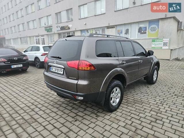 Коричневый Мицубиси Паджеро Спорт, объемом двигателя 2.48 л и пробегом 395 тыс. км за 14200 $, фото 4 на Automoto.ua