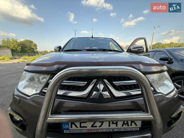 Коричневый Мицубиси Паджеро Спорт, объемом двигателя 2.48 л и пробегом 293 тыс. км за 16000 $, фото 20 на Automoto.ua