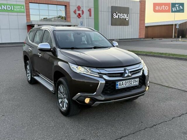 Коричневий Міцубісі Паджеро Спорт, об'ємом двигуна 2.44 л та пробігом 239 тис. км за 23900 $, фото 35 на Automoto.ua