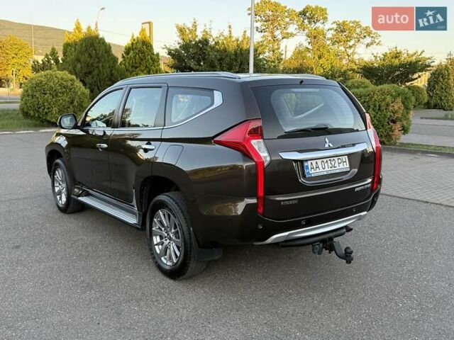 Коричневий Міцубісі Паджеро Спорт, об'ємом двигуна 2.44 л та пробігом 239 тис. км за 23900 $, фото 16 на Automoto.ua