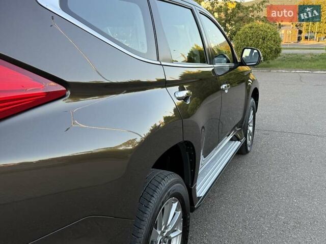 Коричневий Міцубісі Паджеро Спорт, об'ємом двигуна 2.44 л та пробігом 239 тис. км за 23900 $, фото 18 на Automoto.ua