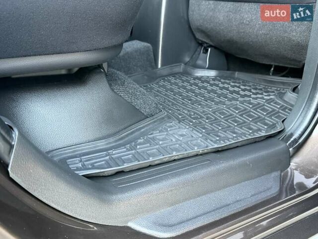 Коричневий Міцубісі Паджеро Спорт, об'ємом двигуна 2.44 л та пробігом 239 тис. км за 23900 $, фото 20 на Automoto.ua