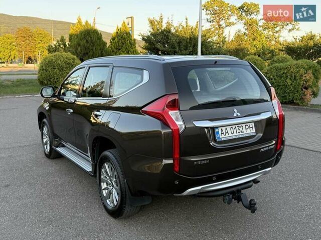 Коричневий Міцубісі Паджеро Спорт, об'ємом двигуна 2.44 л та пробігом 239 тис. км за 23900 $, фото 7 на Automoto.ua