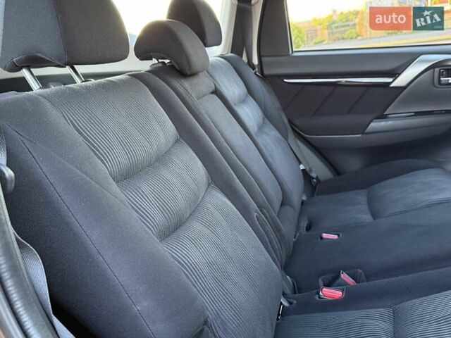 Коричневий Міцубісі Паджеро Спорт, об'ємом двигуна 2.44 л та пробігом 239 тис. км за 23900 $, фото 21 на Automoto.ua