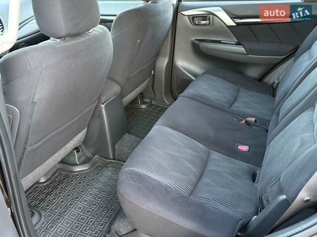 Коричневий Міцубісі Паджеро Спорт, об'ємом двигуна 2.44 л та пробігом 239 тис. км за 23900 $, фото 29 на Automoto.ua