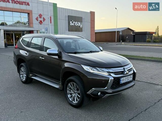 Коричневий Міцубісі Паджеро Спорт, об'ємом двигуна 2.44 л та пробігом 239 тис. км за 23900 $, фото 13 на Automoto.ua