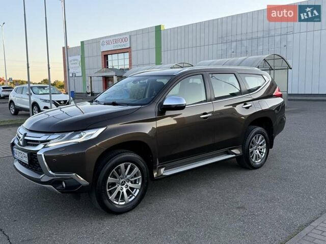 Коричневий Міцубісі Паджеро Спорт, об'ємом двигуна 2.44 л та пробігом 239 тис. км за 23900 $, фото 4 на Automoto.ua