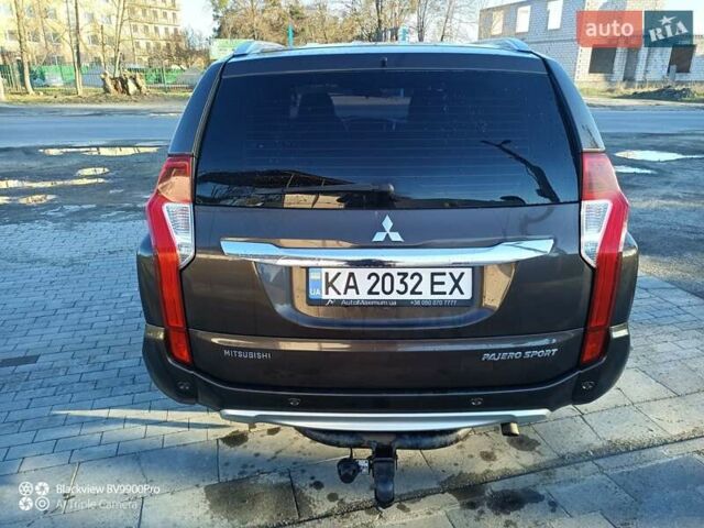 Коричневий Міцубісі Паджеро Спорт, об'ємом двигуна 2.44 л та пробігом 240 тис. км за 19000 $, фото 3 на Automoto.ua