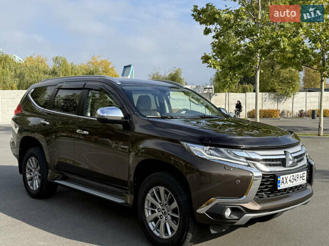 Мицубиси Паджеро Спорт 2018 в Киеве на Automoto.ua Коричневый Мицубиси Паджеро Спорт, объемом двигателя 2.44 л и пробегом 74 тыс. км за 27400 $, фото 16 на Automoto.ua