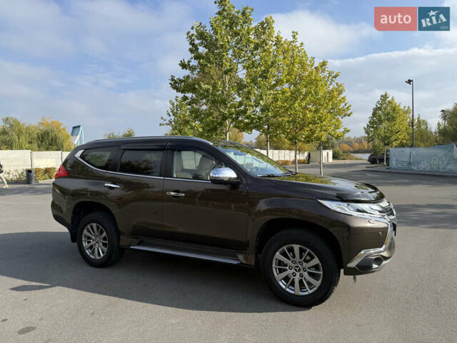 Мицубиси Паджеро Спорт 2018 в Киеве на Automoto.ua Коричневый Мицубиси Паджеро Спорт, объемом двигателя 2.44 л и пробегом 74 тыс. км за 27400 $, фото 17 на Automoto.ua