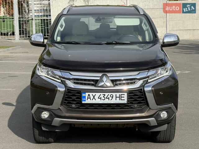 Мицубиси Паджеро Спорт 2018 в Киеве на Automoto.ua Коричневый Мицубиси Паджеро Спорт, объемом двигателя 2.44 л и пробегом 74 тыс. км за 27400 $, фото 6 на Automoto.ua