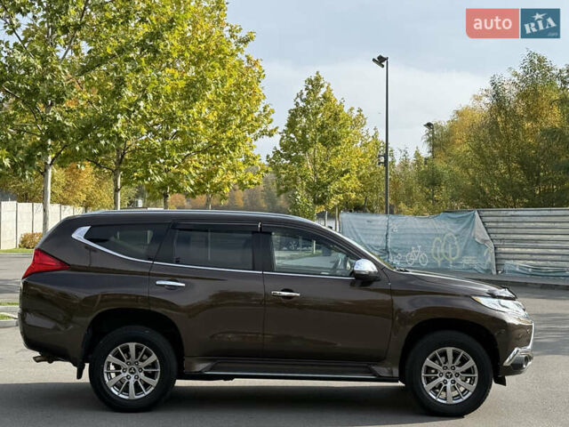 Мицубиси Паджеро Спорт 2018 в Киеве на Automoto.ua Коричневый Мицубиси Паджеро Спорт, объемом двигателя 2.44 л и пробегом 74 тыс. км за 27400 $, фото 10 на Automoto.ua
