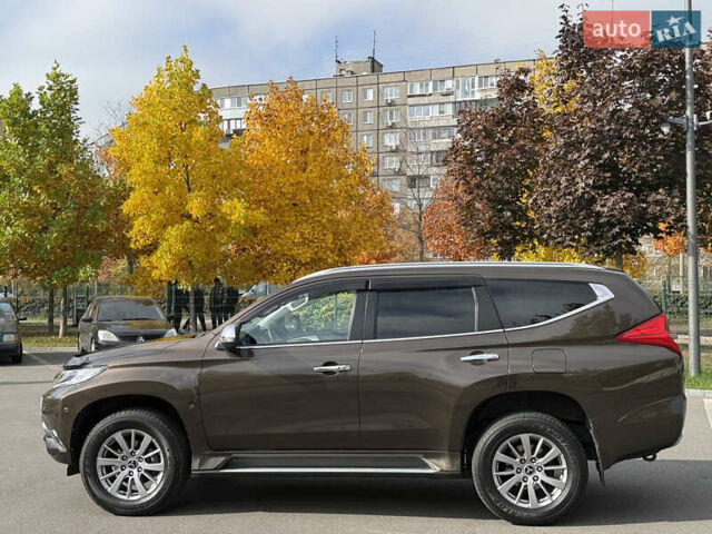 Мицубиси Паджеро Спорт 2018 в Киеве на Automoto.ua Коричневый Мицубиси Паджеро Спорт, объемом двигателя 2.44 л и пробегом 74 тыс. км за 27400 $, фото 4 на Automoto.ua