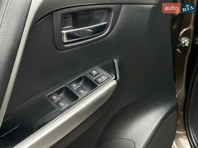 Коричневий Міцубісі Паджеро Спорт, об'ємом двигуна 2.44 л та пробігом 131 тис. км за 34499 $, фото 35 на Automoto.ua