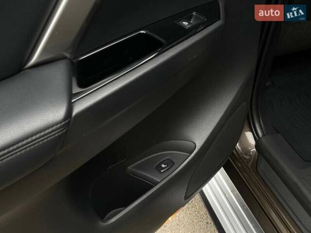 Коричневий Міцубісі Паджеро Спорт, об'ємом двигуна 2.44 л та пробігом 131 тис. км за 34499 $, фото 36 на Automoto.ua