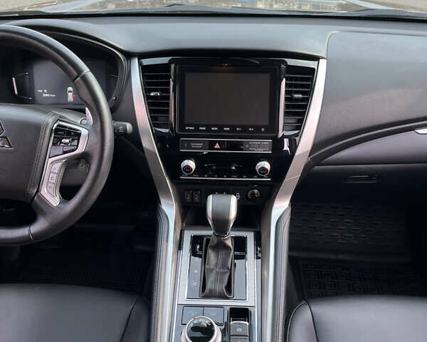 Коричневый Мицубиси Паджеро Спорт, объемом двигателя 2.44 л и пробегом 47 тыс. км за 35000 $, фото 31 на Automoto.ua