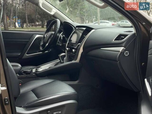 Коричневий Міцубісі Паджеро Спорт, об'ємом двигуна 2.44 л та пробігом 131 тис. км за 34499 $, фото 21 на Automoto.ua