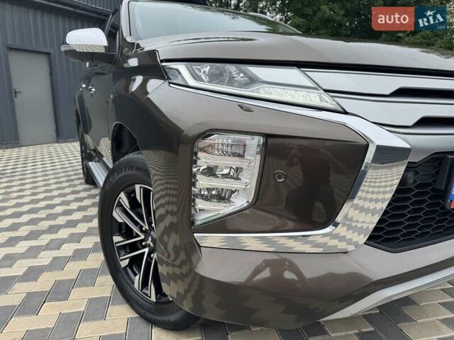 Коричневий Міцубісі Паджеро Спорт, об'ємом двигуна 2.44 л та пробігом 130 тис. км за 36300 $, фото 15 на Automoto.ua