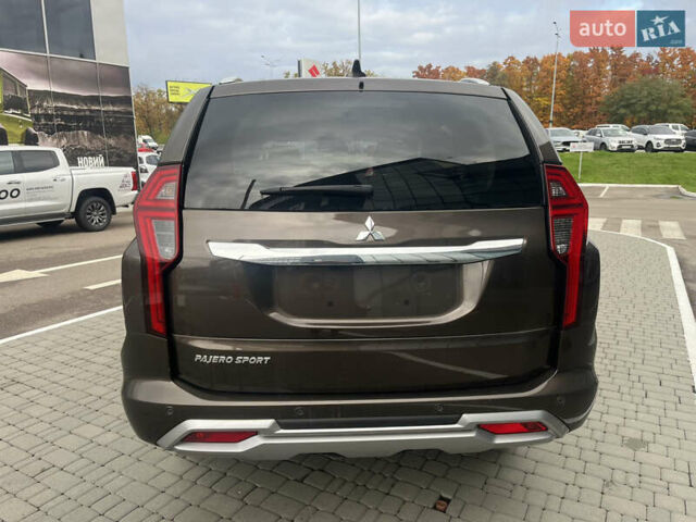 Коричневый Мицубиси Паджеро Спорт, объемом двигателя 2.44 л и пробегом 1 тыс. км за 46208 $, фото 5 на Automoto.ua
