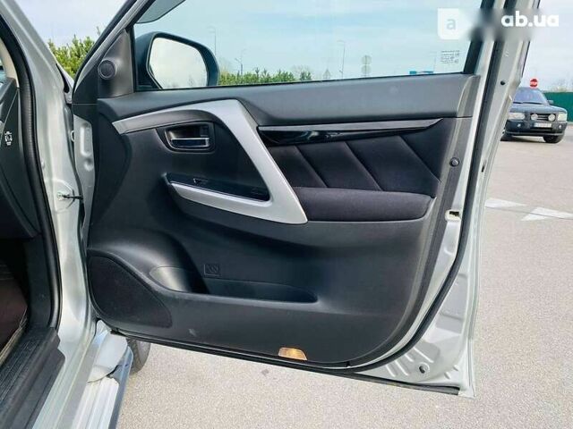 Мицубиси Паджеро Спорт, объемом двигателя 2.4 л и пробегом 104 тыс. км за 26800 $, фото 25 на Automoto.ua