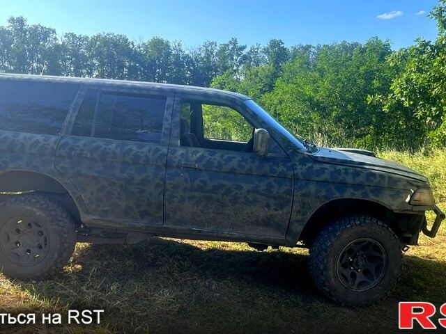 Міцубісі Паджеро Спорт, об'ємом двигуна 3 л та пробігом 0 тис. км за 3000 $, фото 2 на Automoto.ua