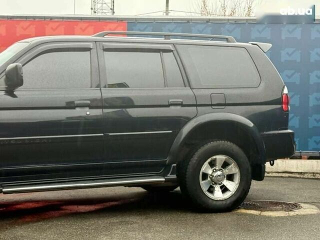 Міцубісі Паджеро Спорт, об'ємом двигуна 2.5 л та пробігом 359 тис. км за 7200 $, фото 18 на Automoto.ua