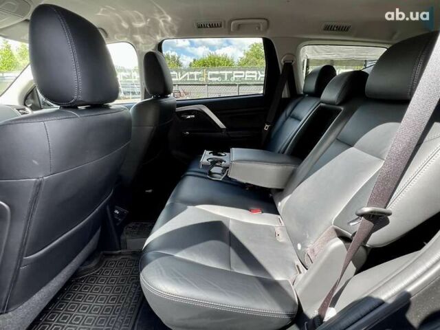 Мицубиси Паджеро Спорт, объемом двигателя 2.4 л и пробегом 50 тыс. км за 36900 $, фото 25 на Automoto.ua