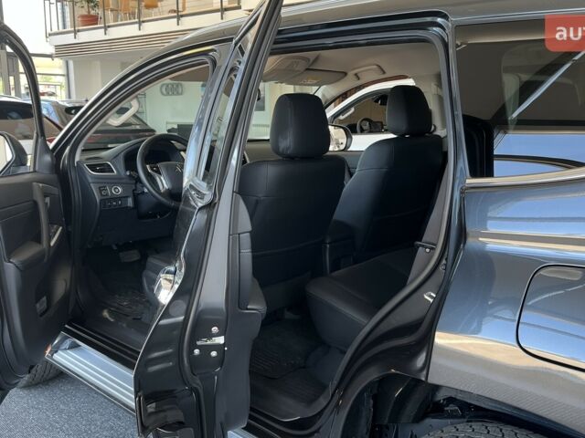 Міцубісі Паджеро Спорт, об'ємом двигуна 3 л та пробігом 0 тис. км за 43048 $, фото 17 на Automoto.ua