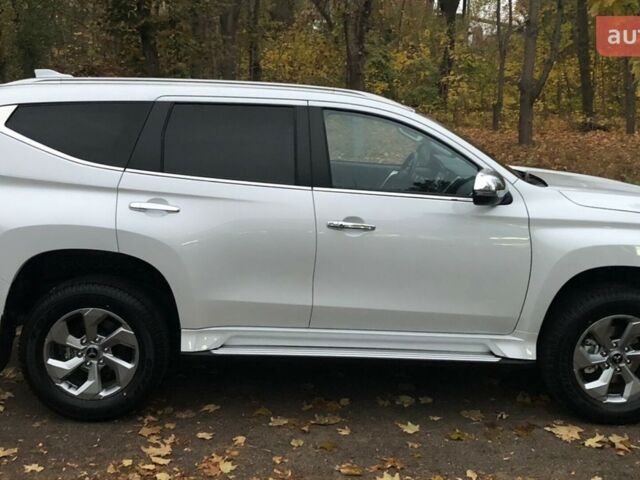 Міцубісі Паджеро Спорт, об'ємом двигуна 3 л та пробігом 0 тис. км за 41875 $, фото 2 на Automoto.ua