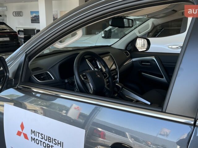 Міцубісі Паджеро Спорт, об'ємом двигуна 3 л та пробігом 0 тис. км за 43048 $, фото 4 на Automoto.ua