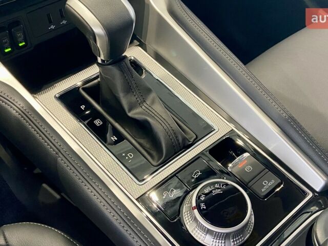 Мицубиси Паджеро Спорт, объемом двигателя 3 л и пробегом 0 тыс. км за 45648 $, фото 27 на Automoto.ua