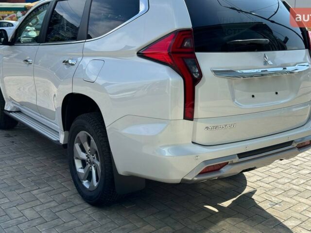 Мицубиси Паджеро Спорт, объемом двигателя 3 л и пробегом 0 тыс. км за 42056 $, фото 3 на Automoto.ua