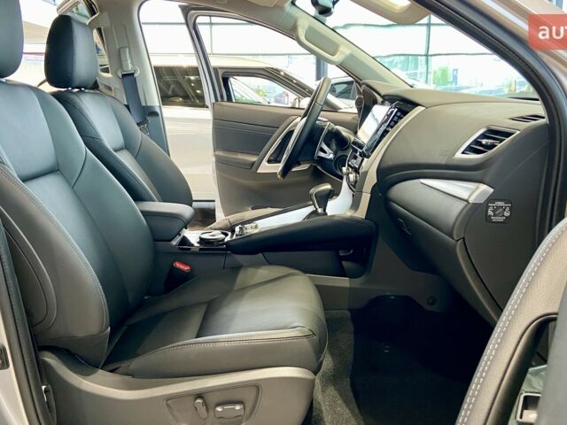 Мицубиси Паджеро Спорт, объемом двигателя 3 л и пробегом 0 тыс. км за 43068 $, фото 25 на Automoto.ua