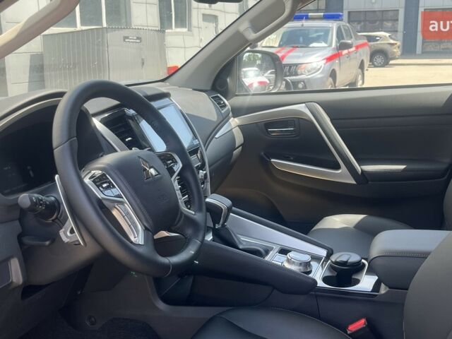 купить новое авто Мицубиси Паджеро Спорт 2024 года от официального дилера Mitsubishi "НІКО Мегаполіс" Мицубиси фото